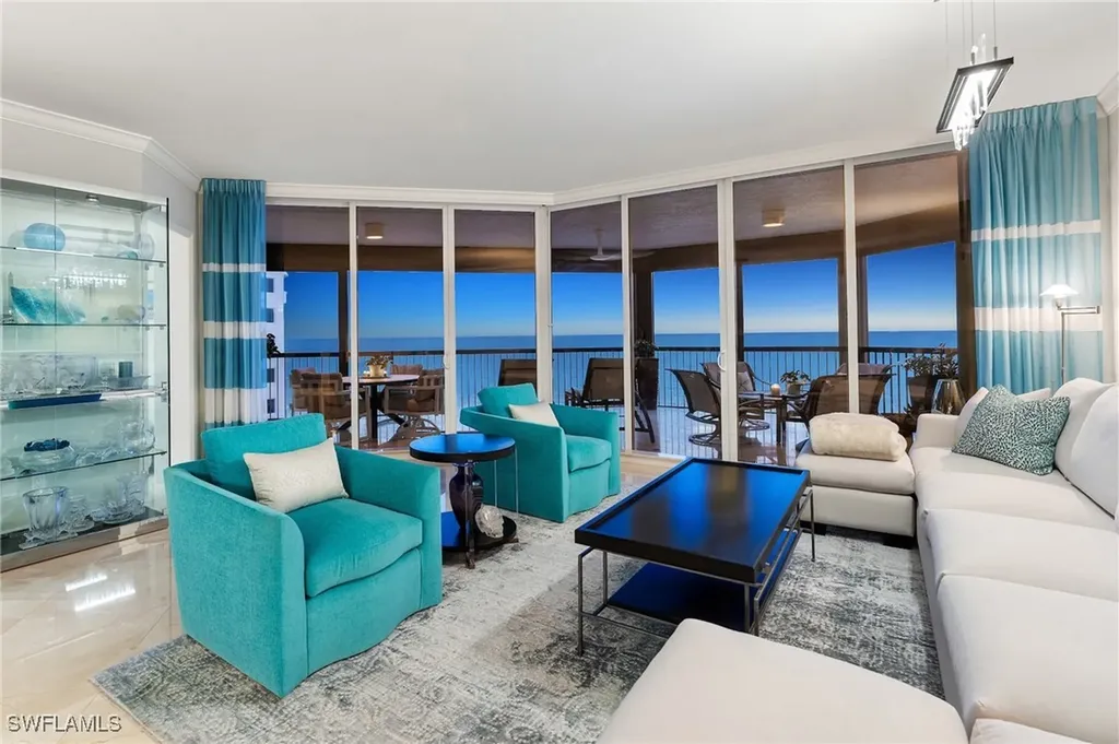 Naples FL, 8473 Bay Colony Drive, Unit 701