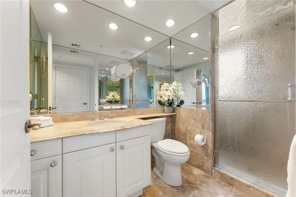 8473 Bay Colony Drive Naples FL 34108