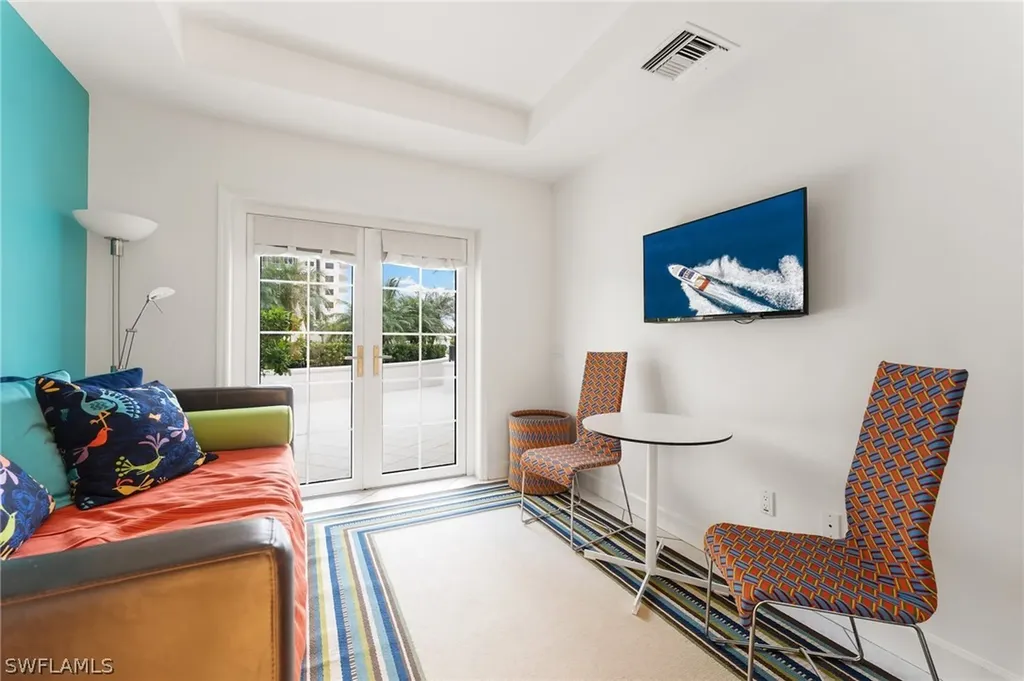 8473 Bay Colony Drive Naples FL 34108