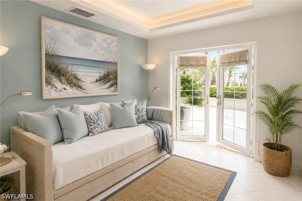 8473 Bay Colony Drive Naples FL 34108
