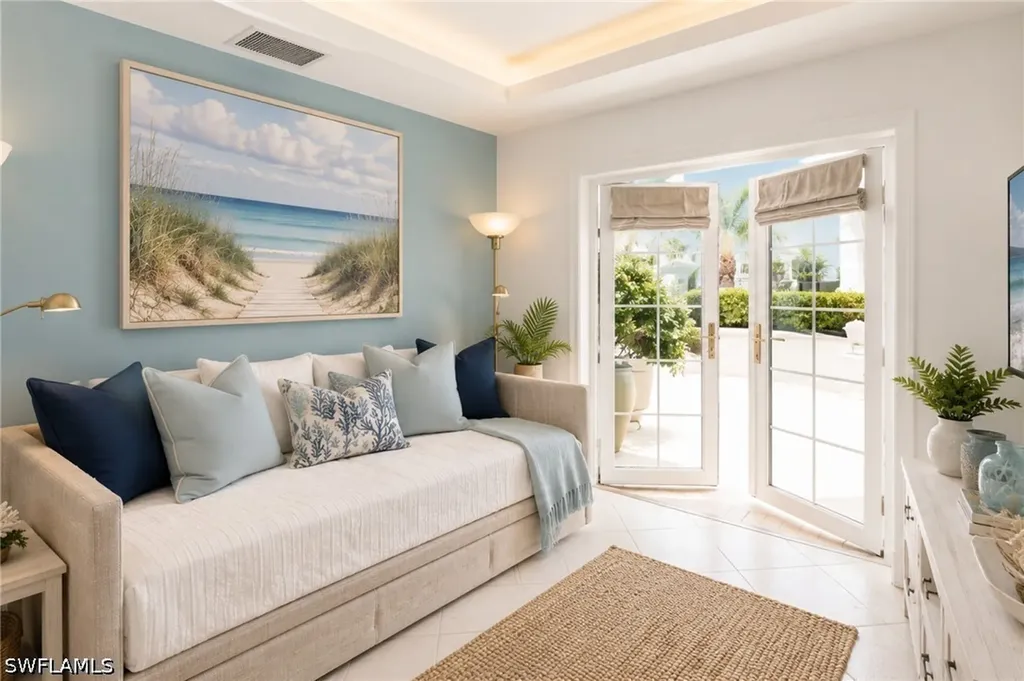 8473 Bay Colony Drive Naples FL 34108