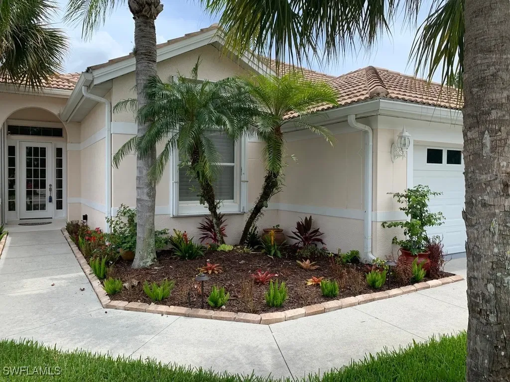 6247 Ashwood Lane Naples FL 34110