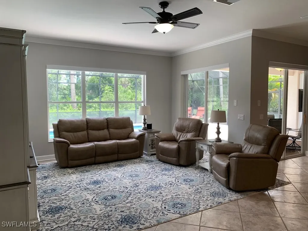 6247 Ashwood Lane Naples FL 34110