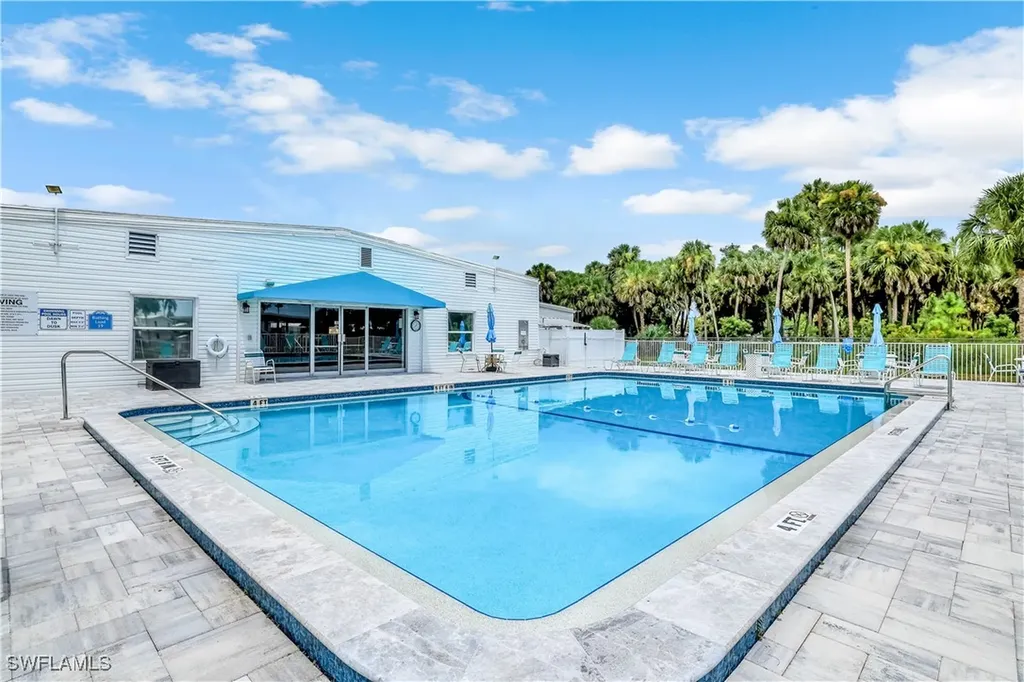 27 Jasper Drive Naples FL 34114