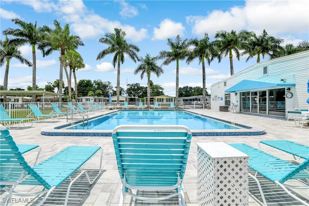 27 Jasper Drive Naples FL 34114