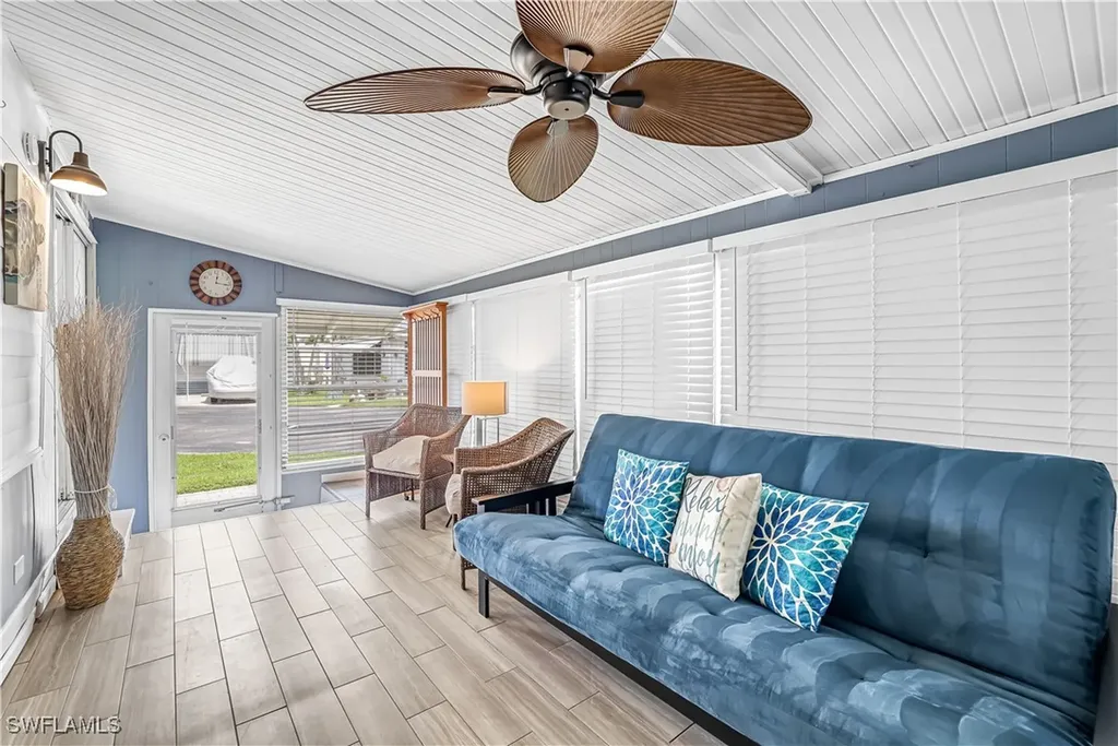 27 Jasper Drive Naples FL 34114