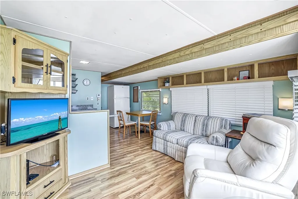 27 Jasper Drive Naples FL 34114