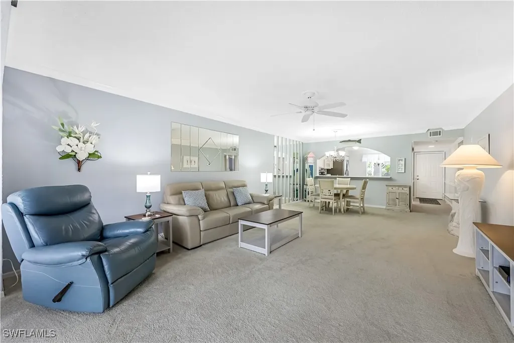 188 Furse Lakes Circle Naples FL 34104