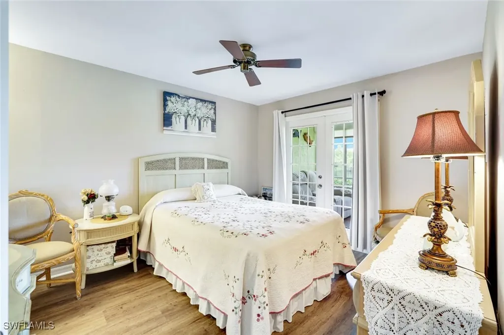 1335 Mainsail Drive Naples FL 34114