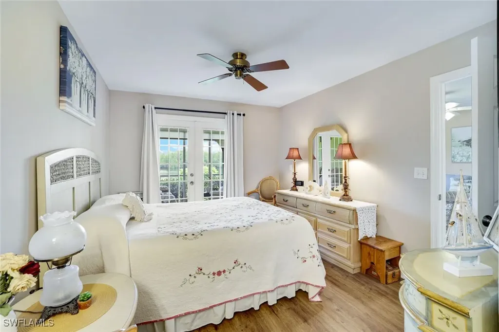 1335 Mainsail Drive Naples FL 34114