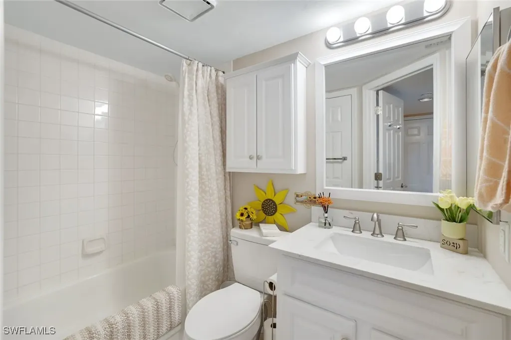 1335 Mainsail Drive Naples FL 34114