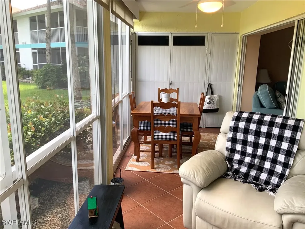 1335 Mainsail Drive Naples FL 34114