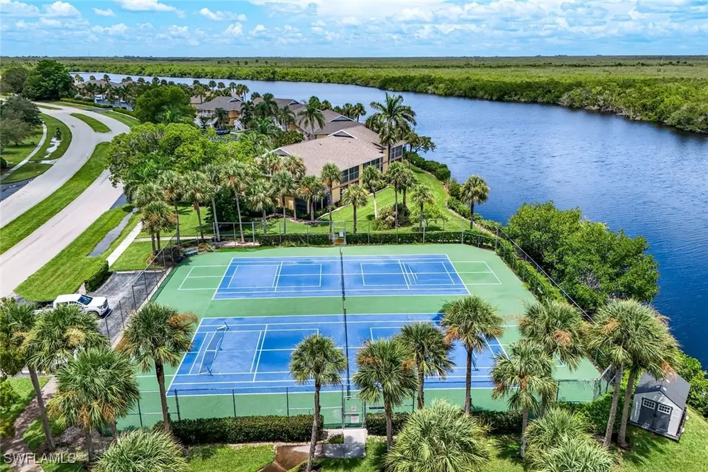1335 Mainsail Drive Naples FL 34114