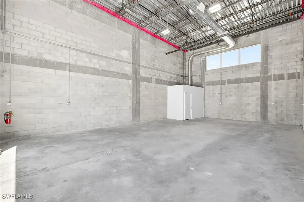 5705 Taylor Road Naples FL 34109