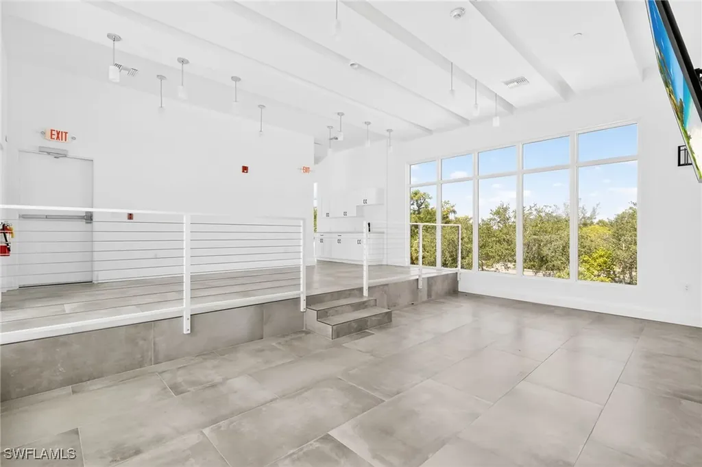 5705 Taylor Road Naples FL 34109