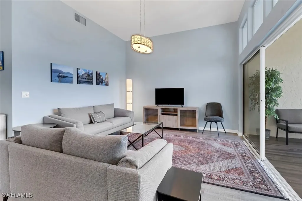 2651 Citrus Lake Drive Naples FL 34109