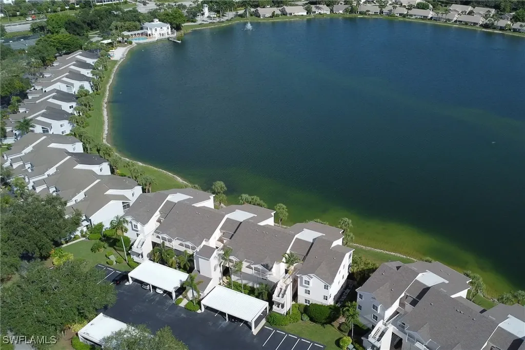 2651 Citrus Lake Drive Naples FL 34109