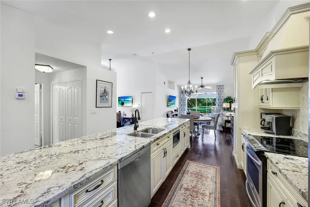 510 Captn Kate Court Naples FL 34110