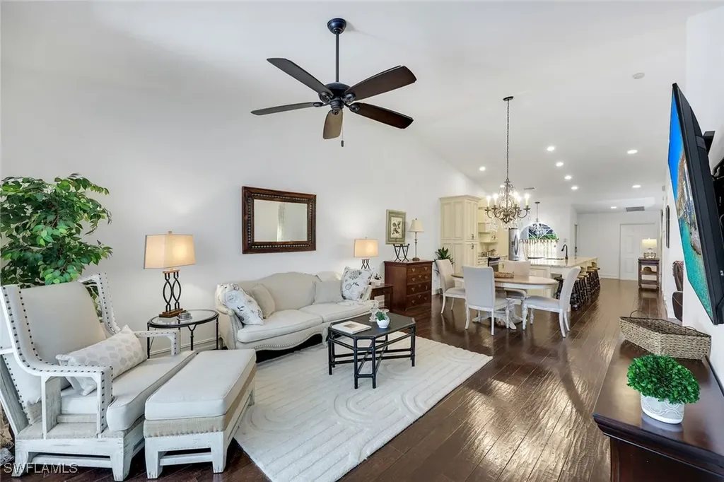510 Captn Kate Court Naples FL 34110