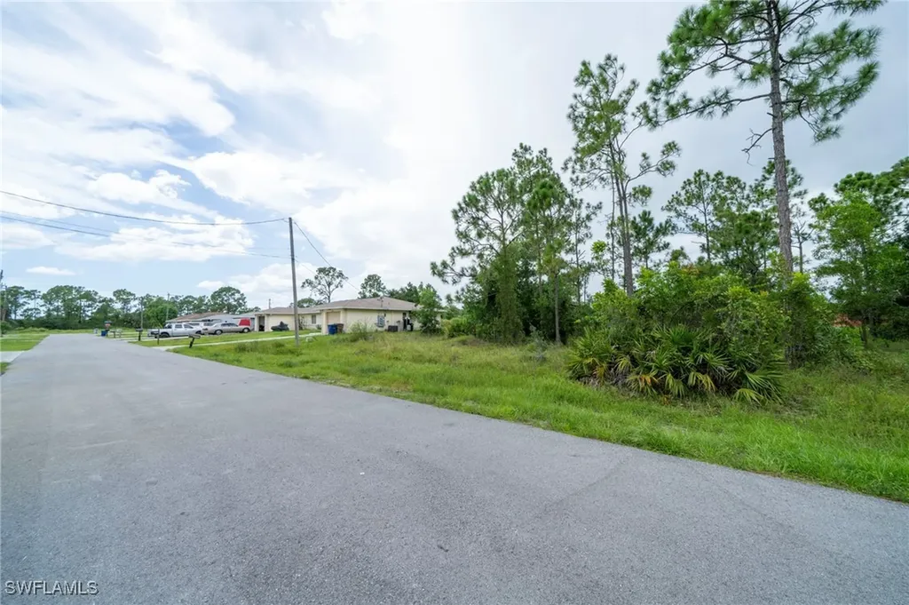 2430 Lola Avenue S Lehigh Acres FL 33973
