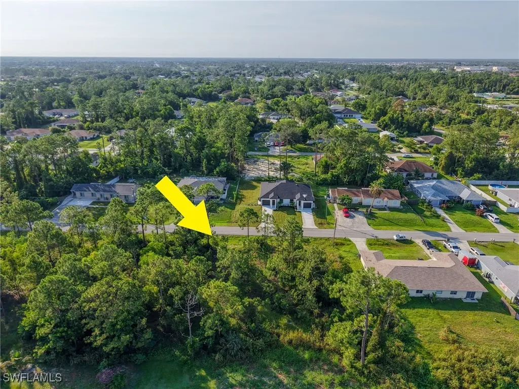 2430 Lola Avenue S Lehigh Acres FL 33973