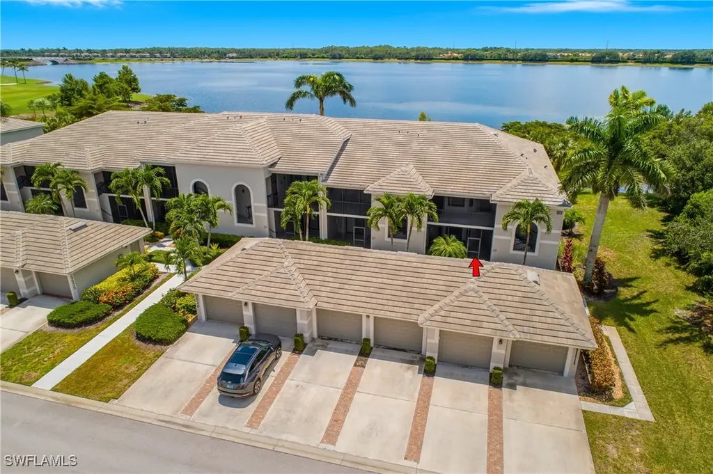 10020 Siesta Bay Drive Naples FL 34120