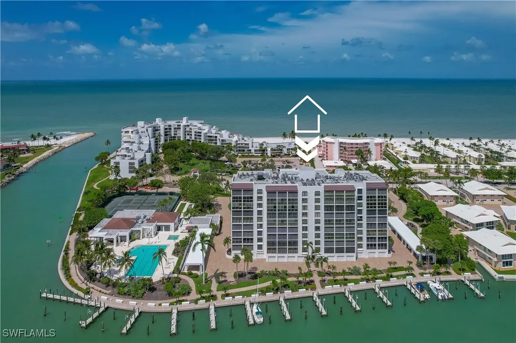 2400 Gulf Shore Boulevard N Naples FL 34103