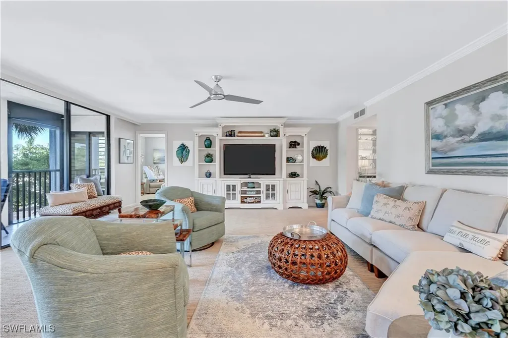 2400 Gulf Shore Boulevard N Naples FL 34103