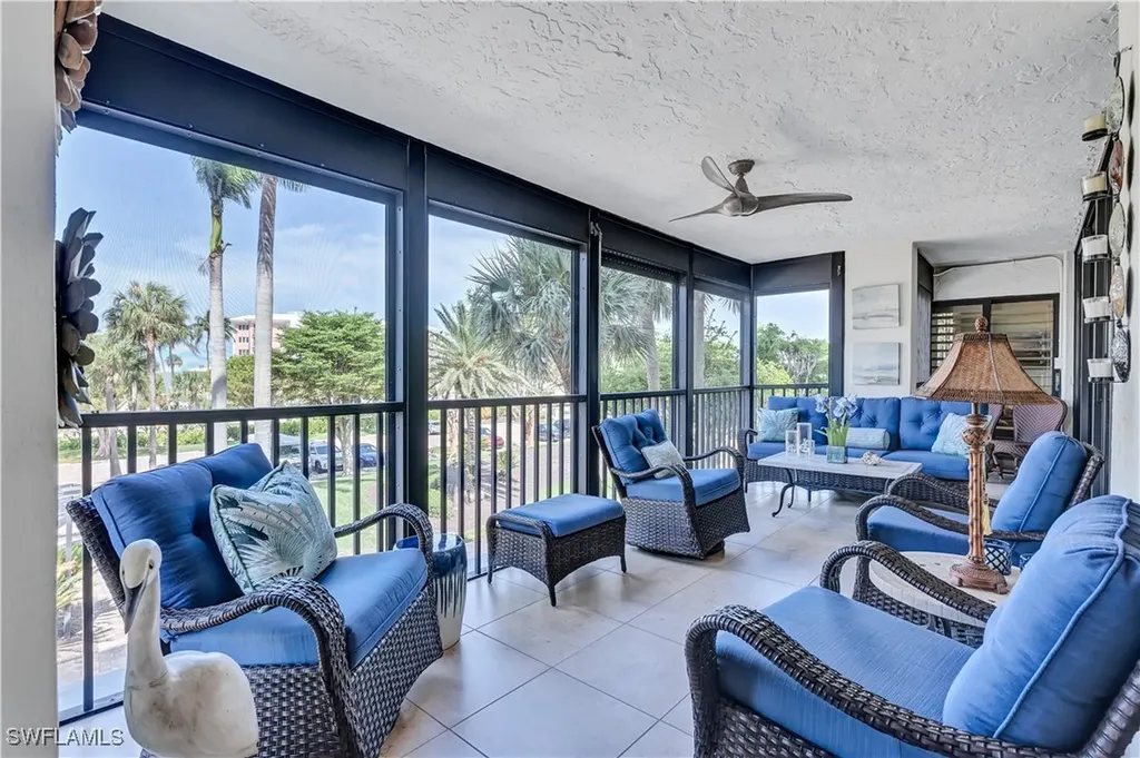 2400 Gulf Shore Boulevard N Naples FL 34103