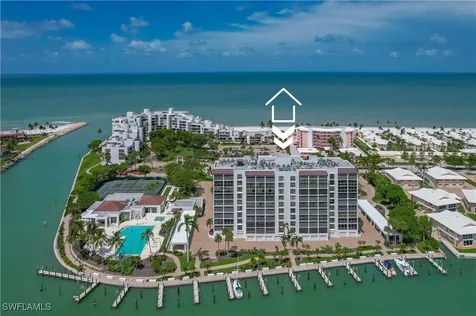 2400 Gulf Shore Boulevard N Naples FL 34103