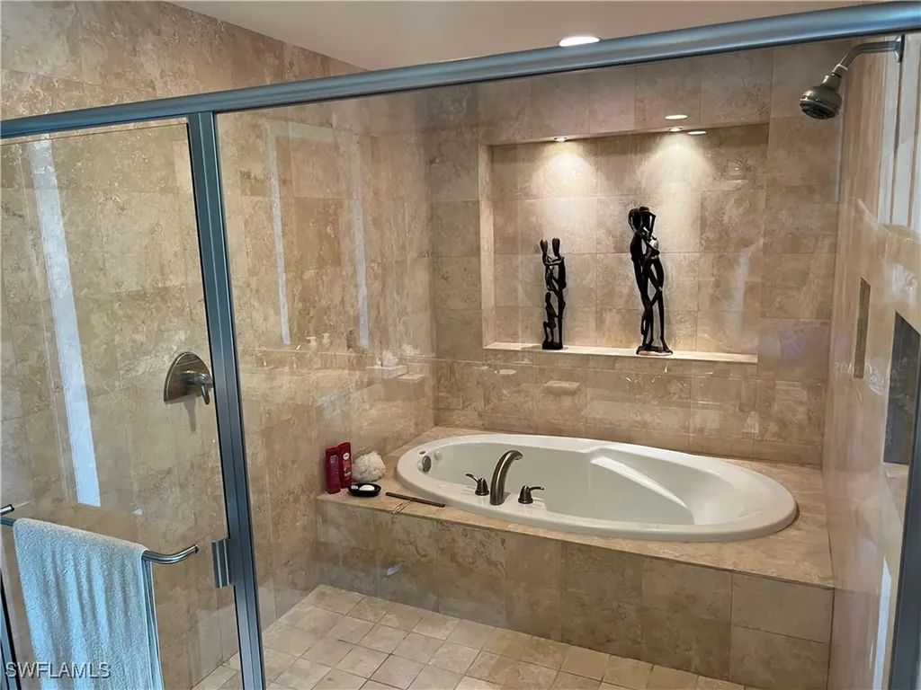 265 Indies Way Naples FL 34110