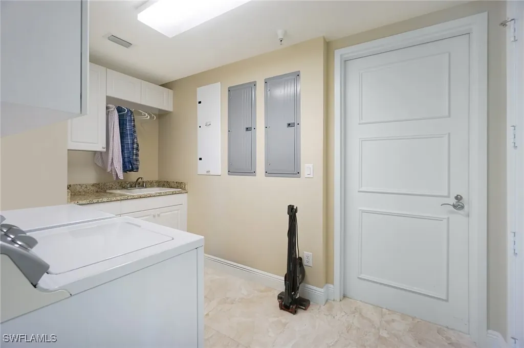 265 Indies Way Naples FL 34110