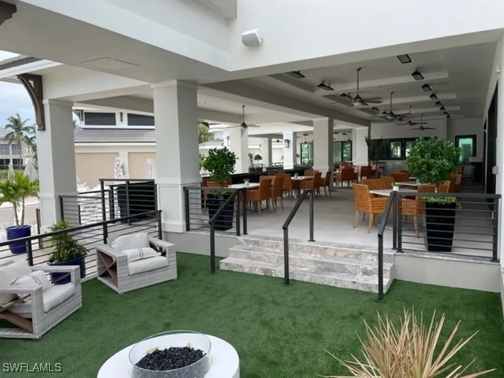 265 Indies Way Naples FL 34110