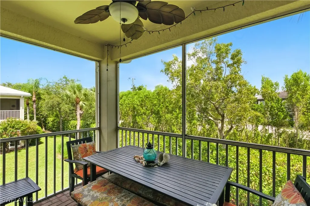 1325 Sweetwater Cove Naples FL 34110