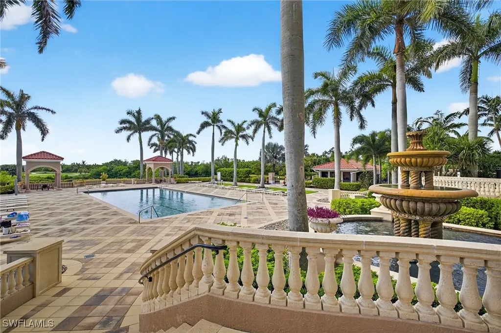 1060 Borghese Lane Naples FL 34114