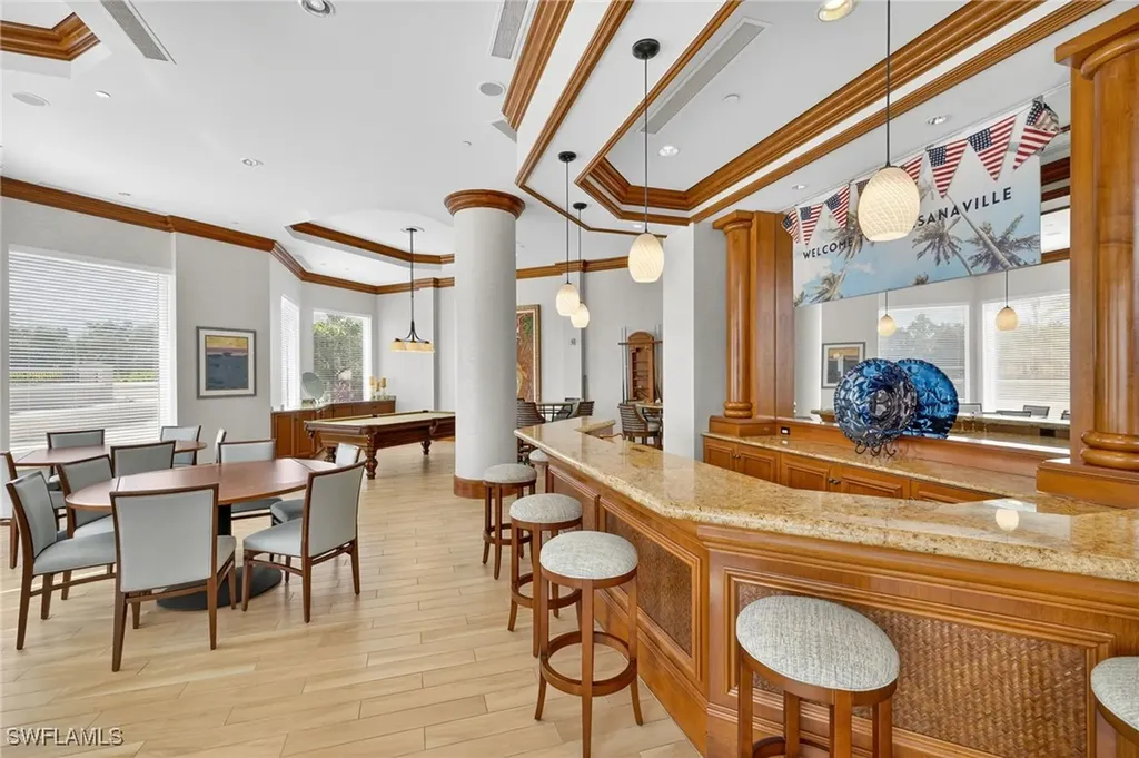 1060 Borghese Lane Naples FL 34114