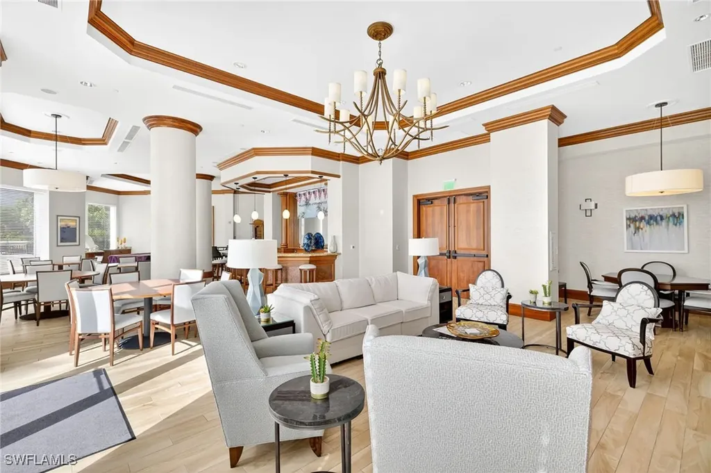 1060 Borghese Lane Naples FL 34114