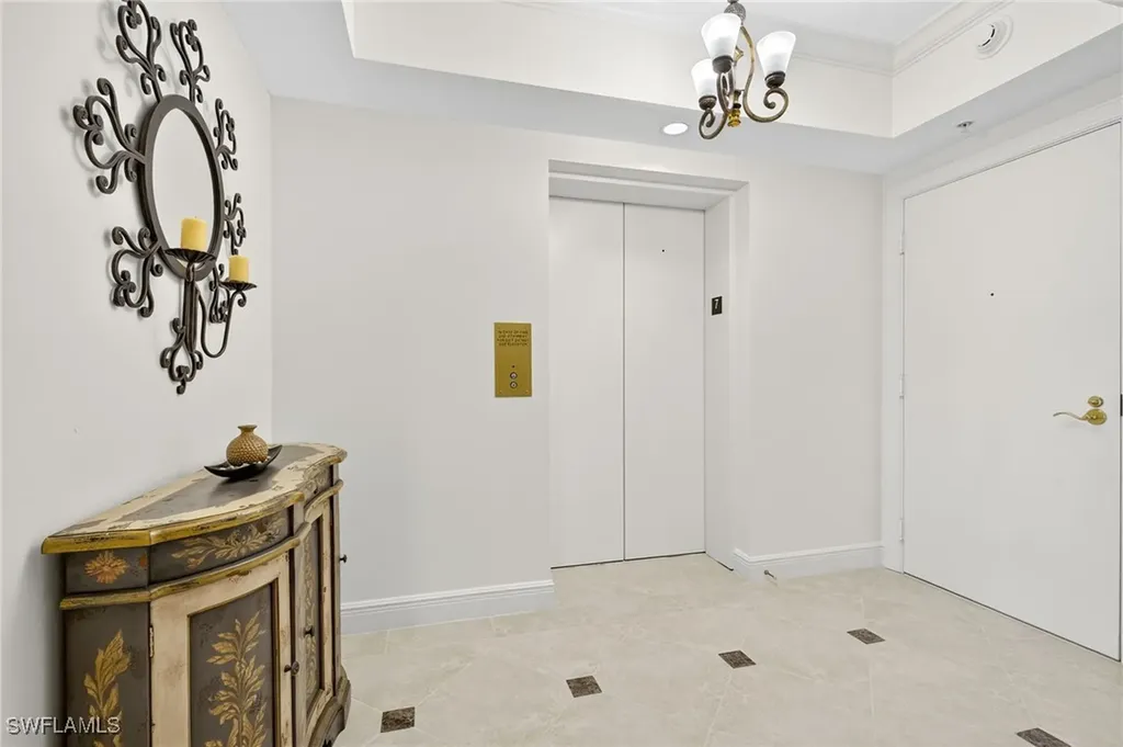 1060 Borghese Lane Naples FL 34114