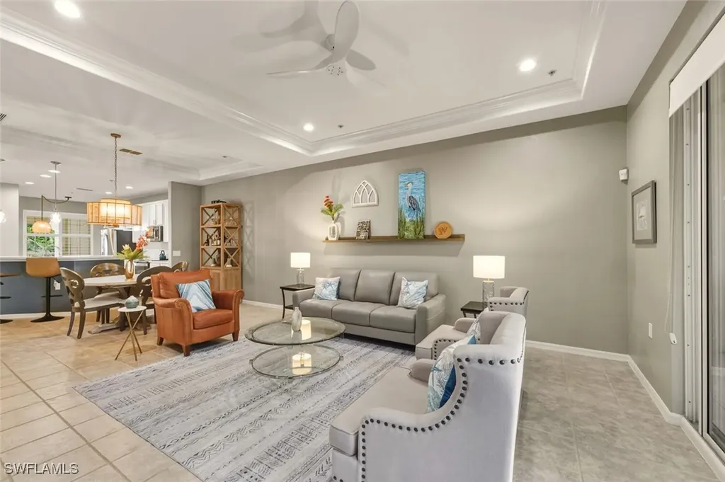 4833 Hampshire Court Naples FL 34112