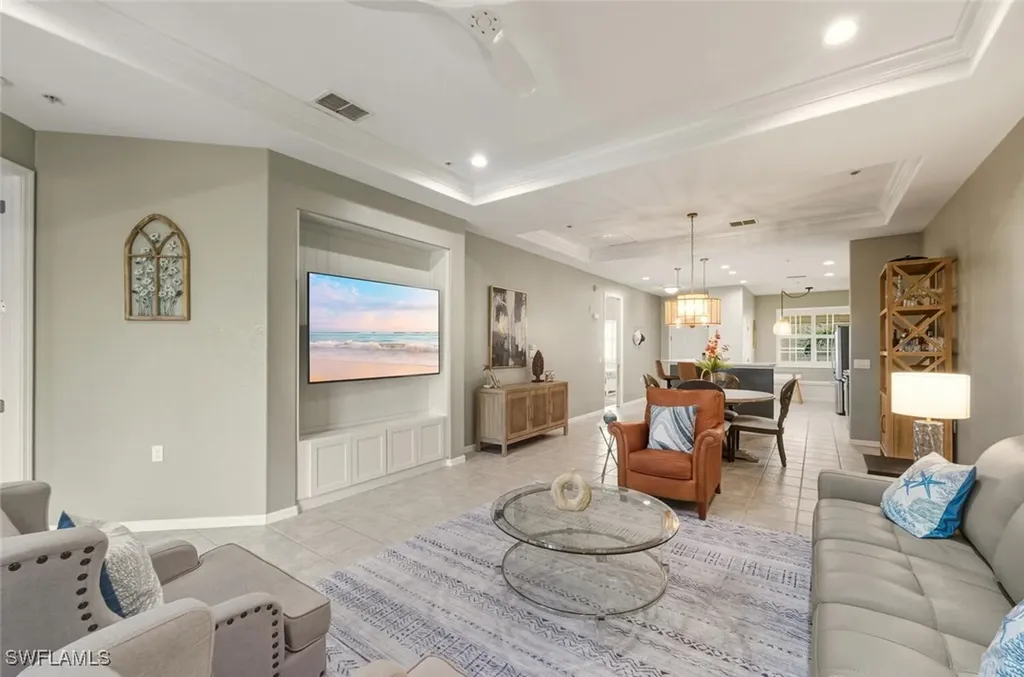 4833 Hampshire Court Naples FL 34112