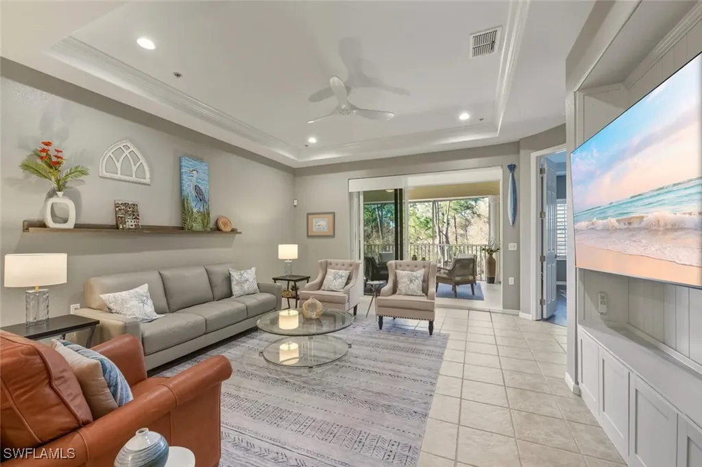 4833 Hampshire Court Naples FL 34112