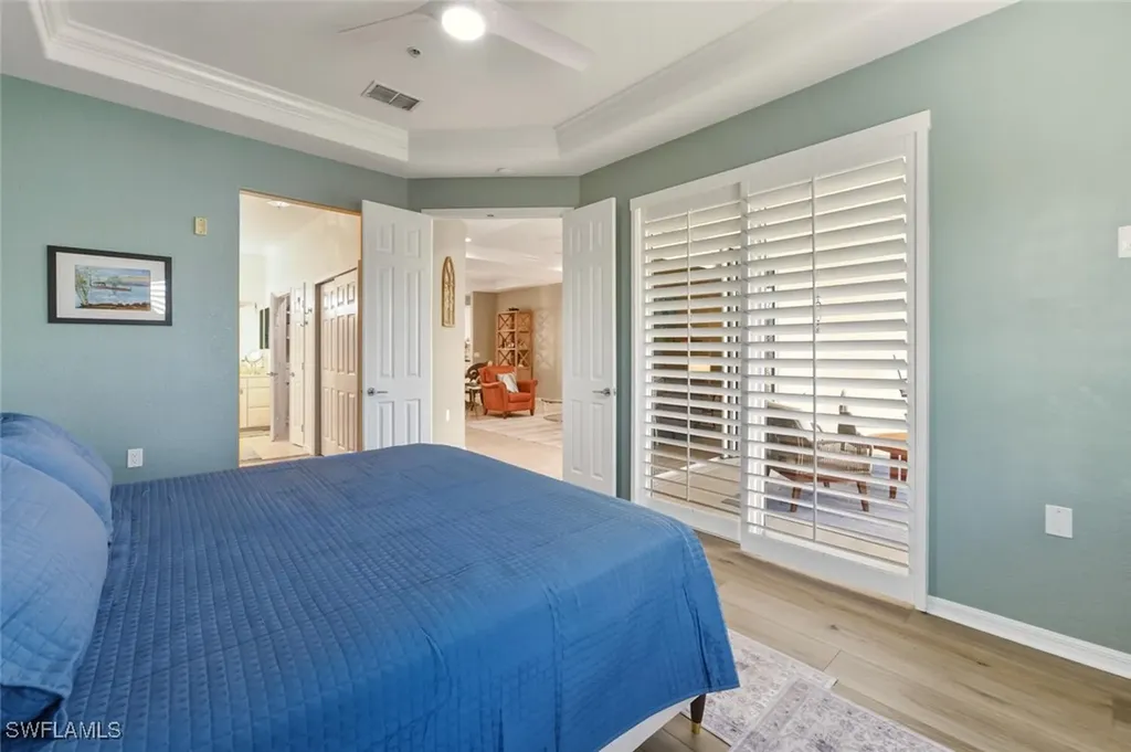 4833 Hampshire Court Naples FL 34112