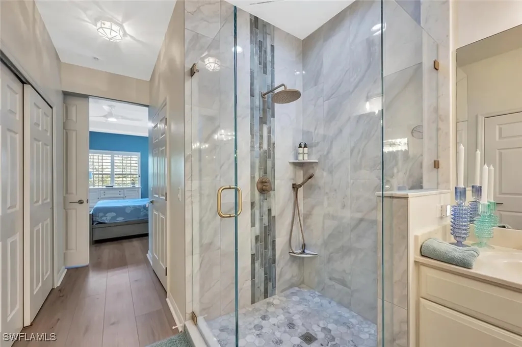 4833 Hampshire Court Naples FL 34112
