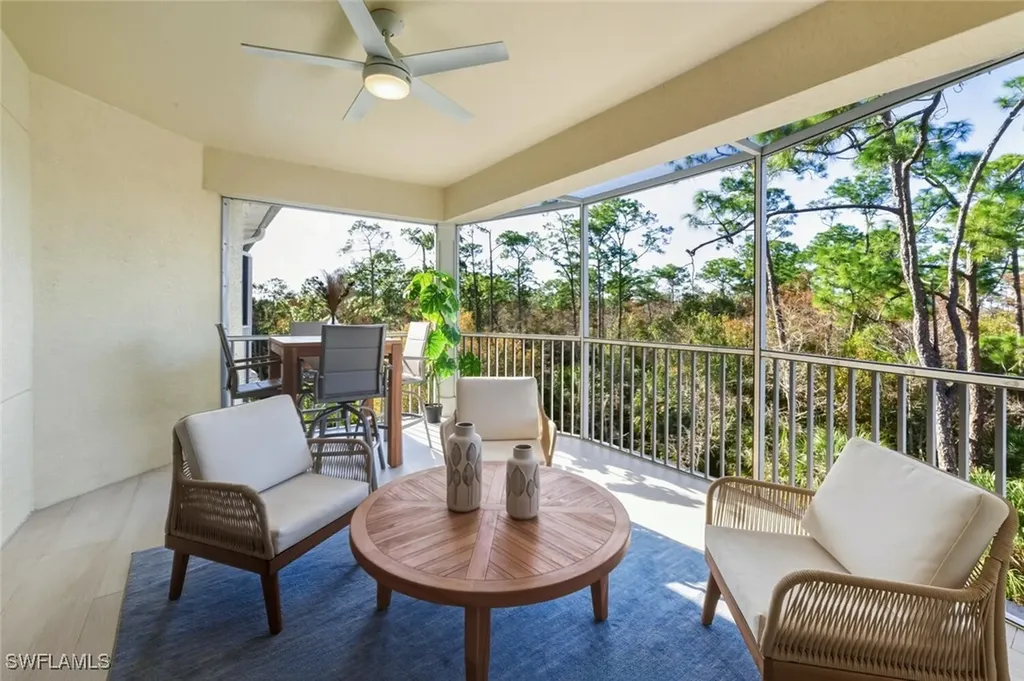 4833 Hampshire Court Naples FL 34112