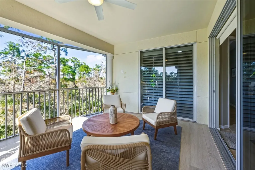 4833 Hampshire Court Naples FL 34112