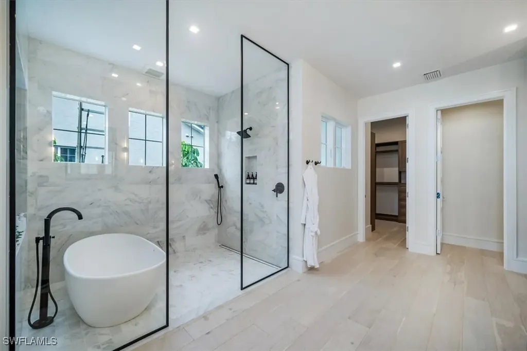 1645 Bonita Court Naples FL 34102