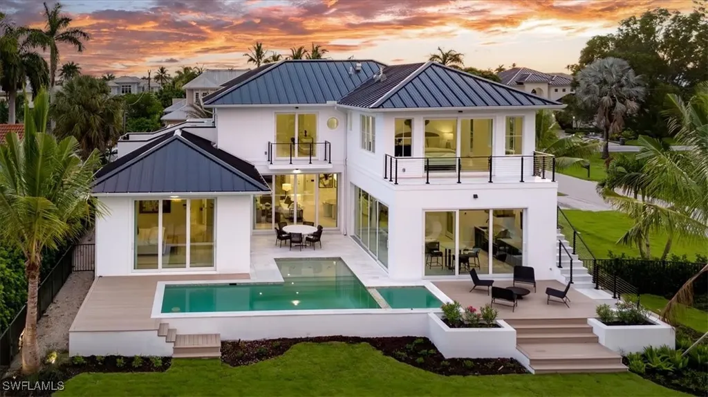 1645 Bonita Court Naples FL 34102