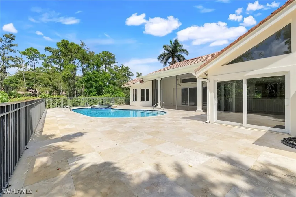4502 Silver Fox Drive Naples FL 34119