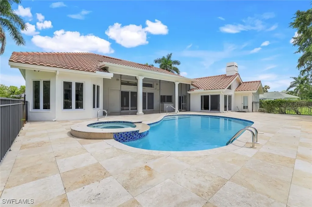 4502 Silver Fox Drive Naples FL 34119