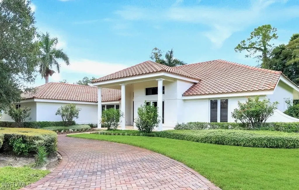 4502 Silver Fox Drive Naples FL 34119